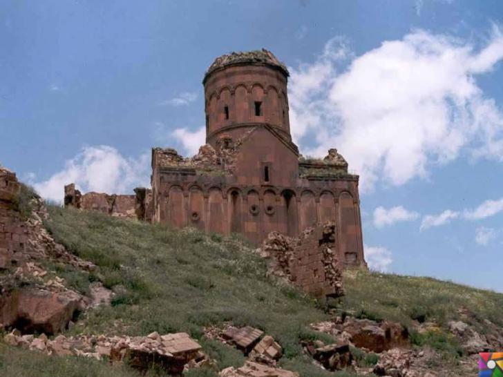 Doğunun unutulmuş imparatorluk merkezi : Ani Antik Kenti | Resimli Kilise | Tikran Honentz Kilisesi