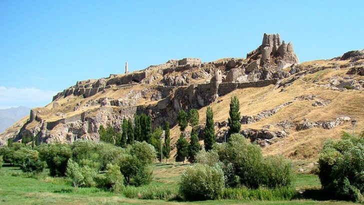 Unesco Van Kalesini Dünya mirası listesine aldı