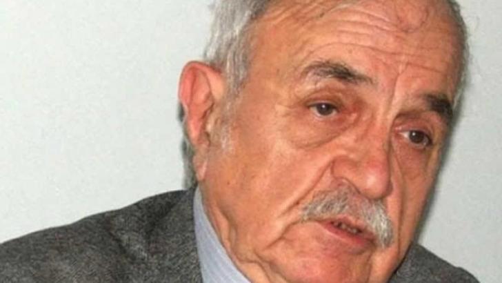 Nail Güreli Kimdir?