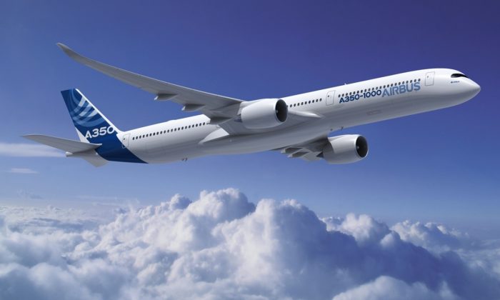 Dünyanın en güçlü uçağı Airbus A350-1000 ilk uçuşunu yaptı!