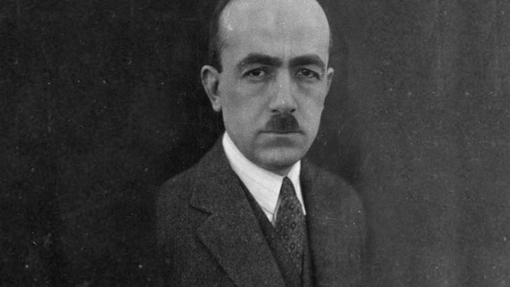 Yakup Kadri Karaosmanoğlu Kimdir? | Hayatı | Biyografisi | Eserleri