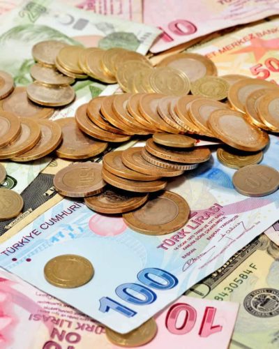 Dünya genelinde 2017 yılına en kötü başlayan para birimi Türk Lirası!