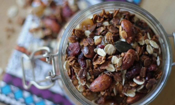 Granola nedir? Evde kahvaltılık kolay granola nasıl yapılır?  Basit Tarifler