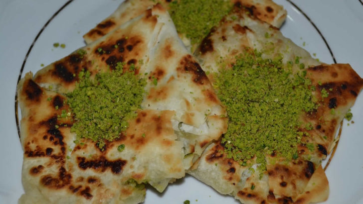 Hatay’ın meşhur tava katmeri nasıl yapılır?