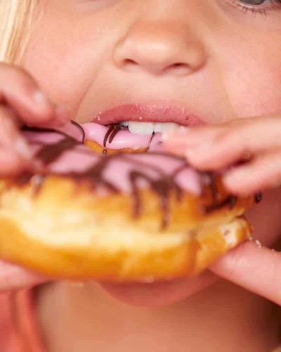 İngiltere gıda üreticilerine şekeri azaltmaları için baskıyı arttırdı!