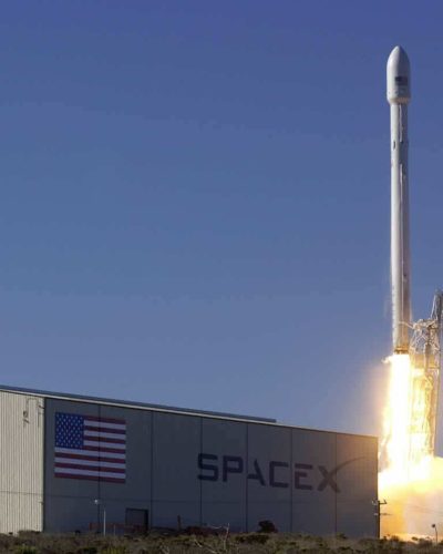 SpaceX Falcon 9 roketlerini tekrar kullanmayı başardı!