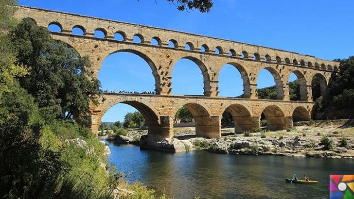 Roma ve Bizans döneminden kalan Surlar halen nasıl ayakta? Sırrı nedir? | Fransa'da bulunan Pont de Gard