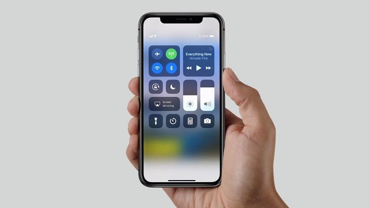 Apple'ın Yeni Amiral Gemisi Olan iPhone X Modelinin 50 Özelliği! | Denetim Merkezi Görünümü