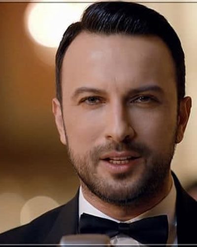 Tarkan Tevetoğlu Kimdir? Tarkan’ın Hayatı, Biyografisi ve Şarkıları