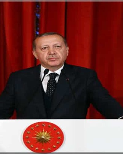 Recep Tayyip Erdoğan Kimdir? Recep Tayyip Erdoğan’ın Hayatı