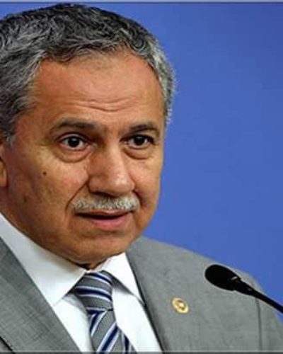 Bülent Arınç kimdir? Bülent Arınç’ın Hayatı ve Biyografisi